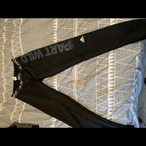 COPY - Adidas running legging - Picture 1 of 2